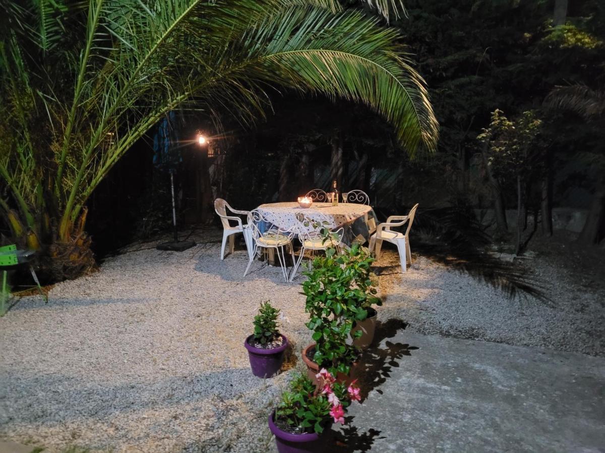 Villa La Desiree - Haut De Villa, 68M2, 8 Personnes Max, Climatise, 4 Etoiles, 120M2 De Jardin Et Parking, Wifi, Vu Mer Antibes Luaran gambar