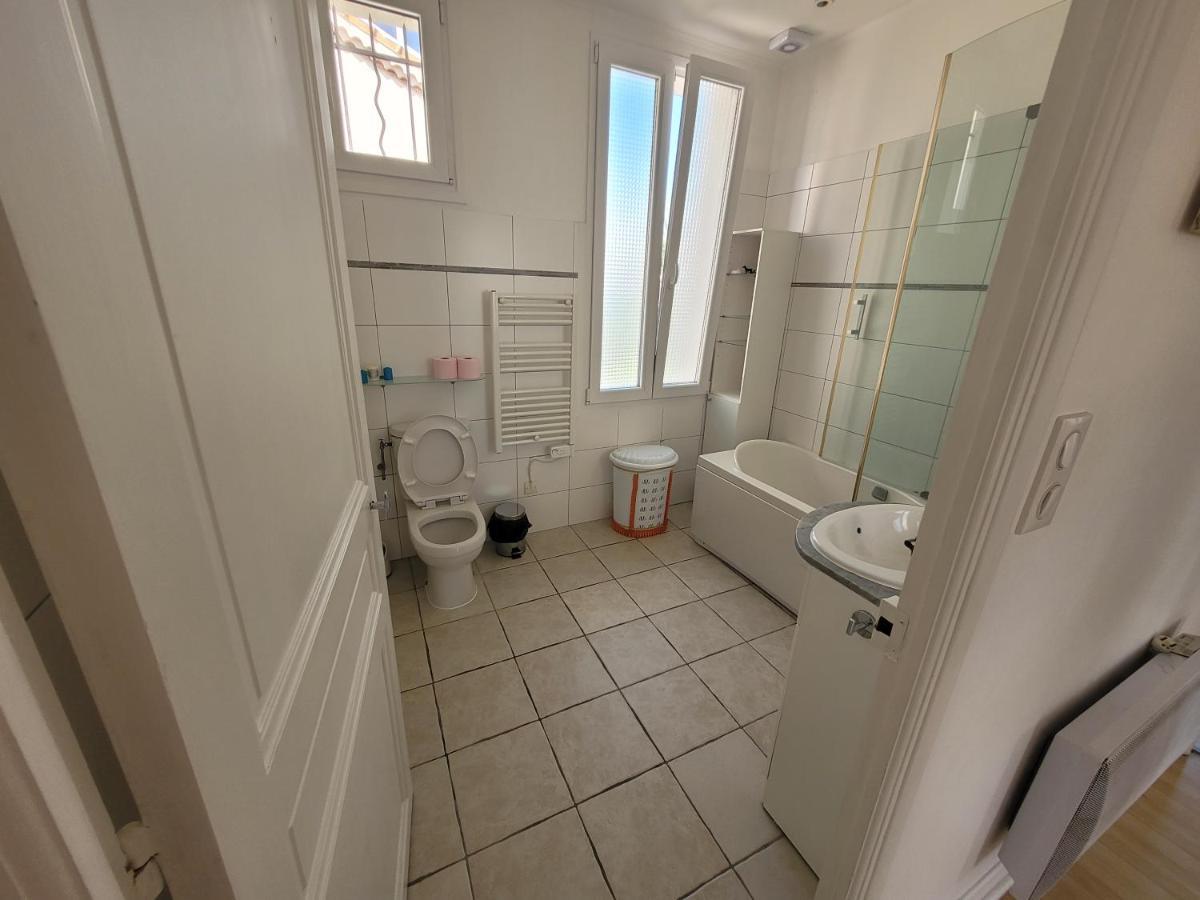 Villa La Desiree - Haut De Villa, 68M2, 8 Personnes Max, Climatise, 4 Etoiles, 120M2 De Jardin Et Parking, Wifi, Vu Mer Antibes Luaran gambar