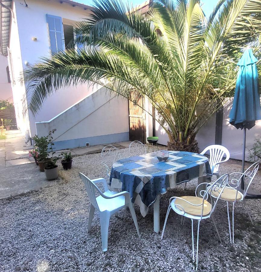 Villa La Desiree - Haut De Villa, 68M2, 8 Personnes Max, Climatise, 4 Etoiles, 120M2 De Jardin Et Parking, Wifi, Vu Mer Antibes Luaran gambar